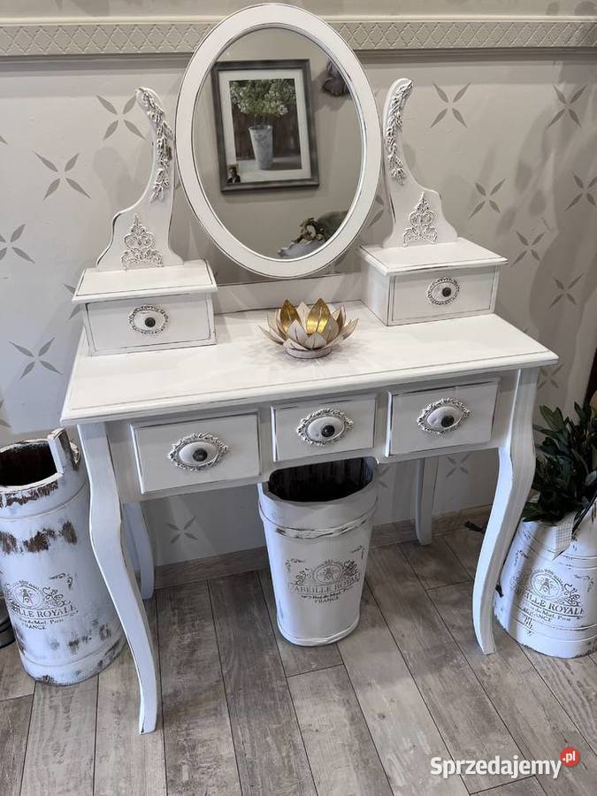 Toaletka drewniana shabby chic