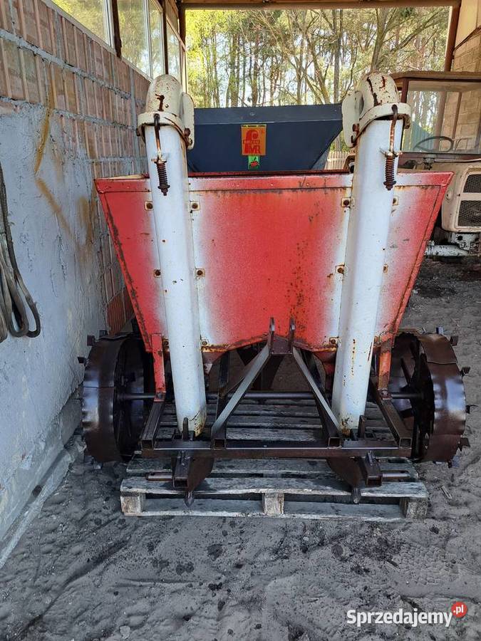 Sadzarka do ziemniaków kubełkowa Akpil Gizałki