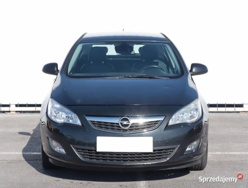 Opel Astra 14 16V Rok produkcji 2012 lubelskie Lublin