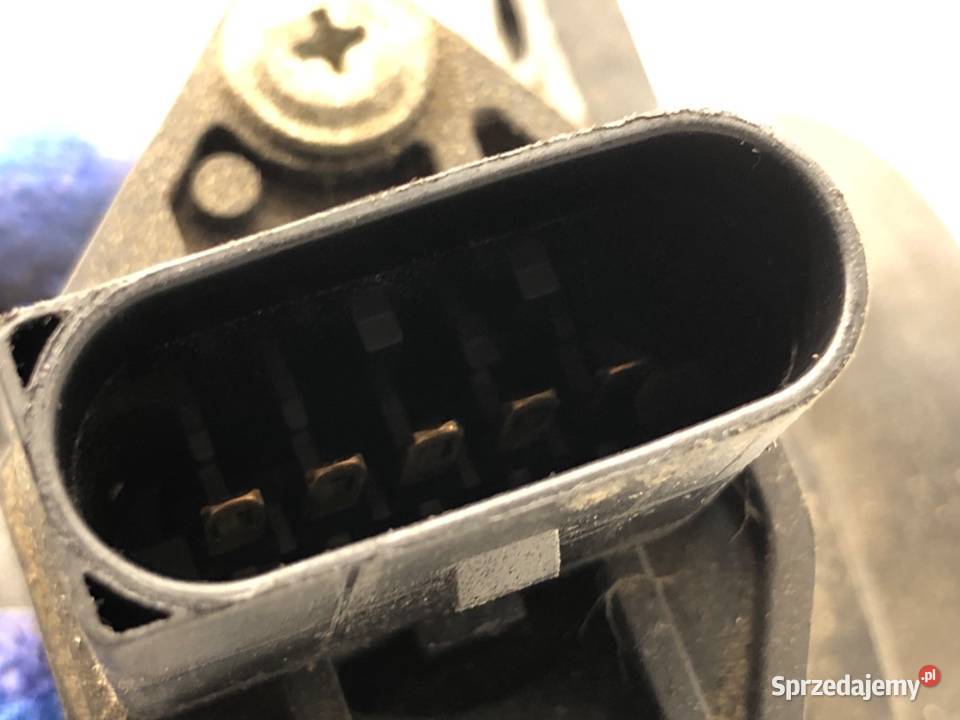 PRZEPŁYWOMIERZ AUDI A3 8P 038906461B 19 105 0313 osobowe sprzedam