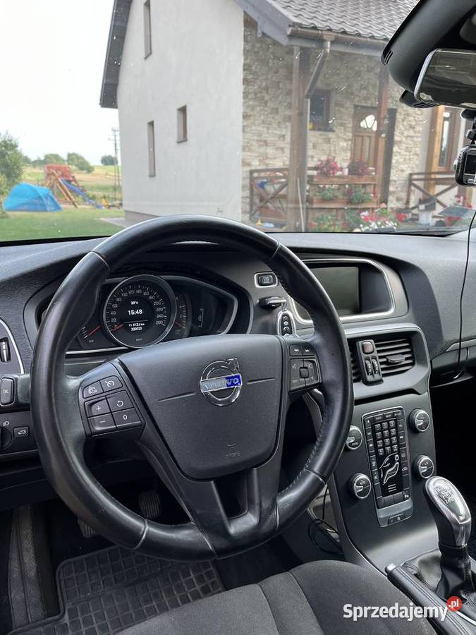 Sprzedam Volvo V40 16 d2 115
