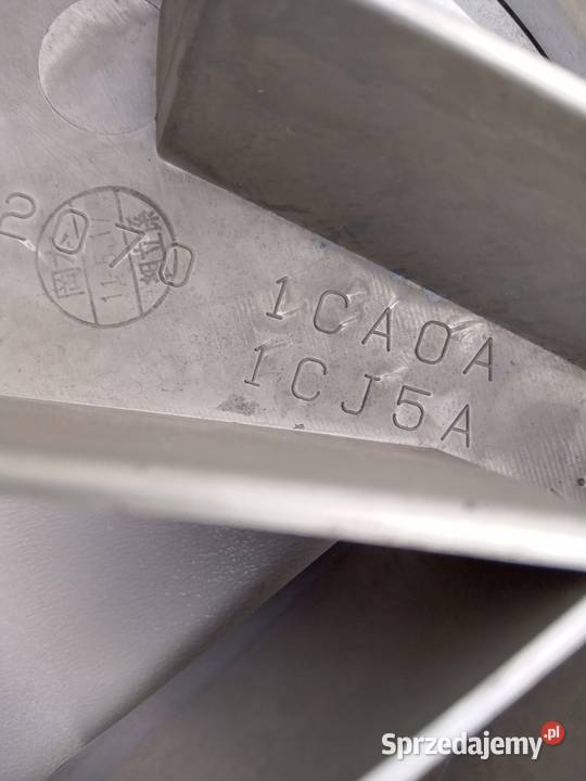 GRILL ATRAPA CHŁODNICY PRZÓD INFINITI FX35 FX50 Nowy Tomyśl sprzedam