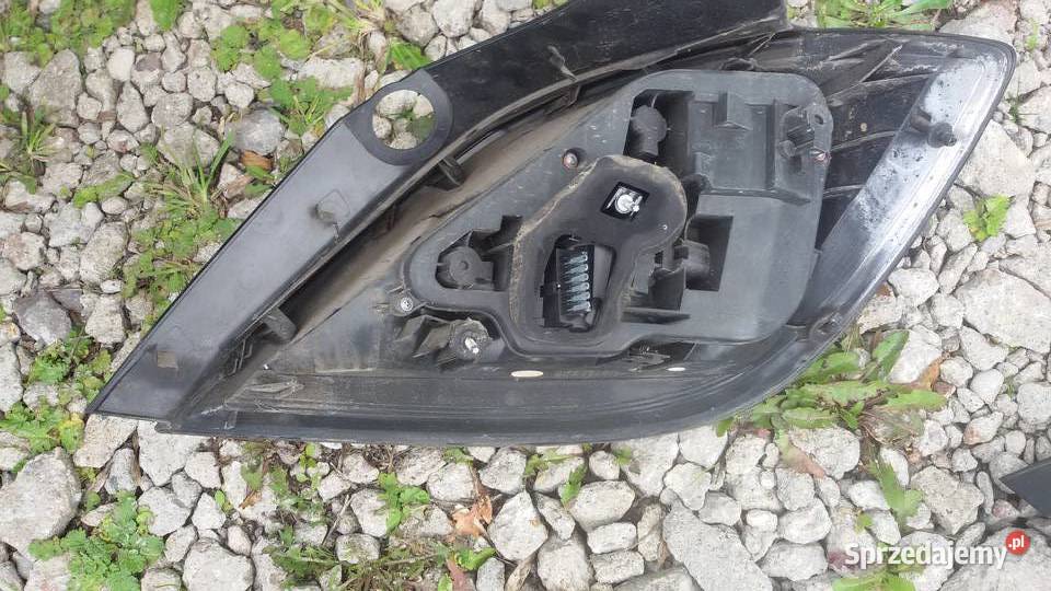 Lampy tylne Opel Astra H 5HB Rok produkcji 2005 Elbląg sprzedam