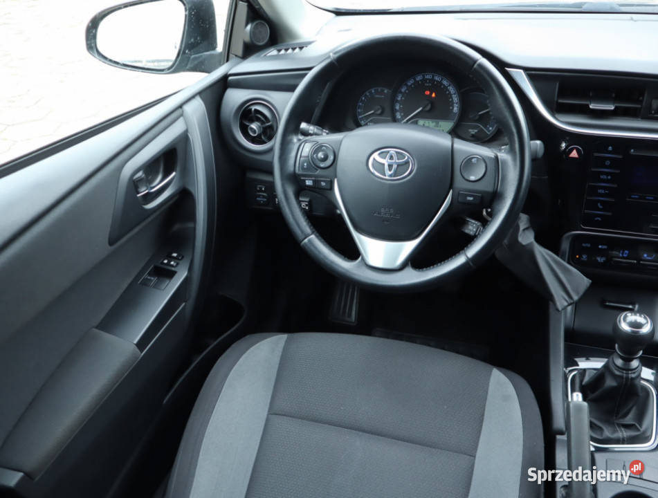 Toyota Auris 16 Valvematic Łódź