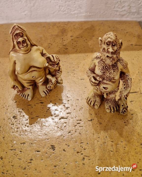 Stara azjatycka FIGURKA JASKINIOWCY vintage