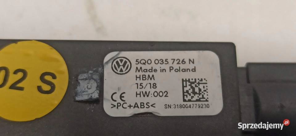 VW TIGUAN TRANSPORTER T6 GNIAZDO PORT USB