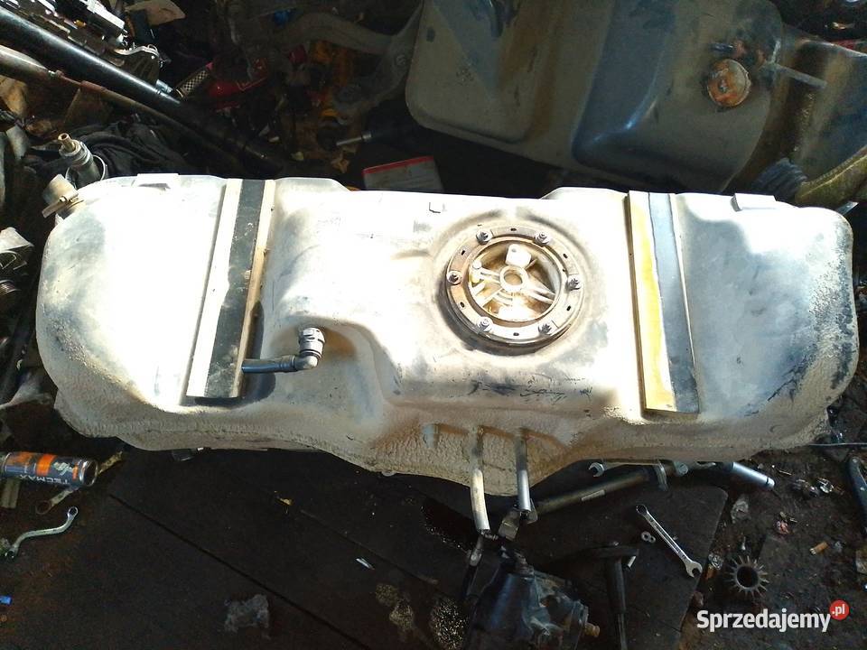Mercedes g klasa 463 lift zbiornik paliwa Zbiorniki Kocmyrzów sprzedam