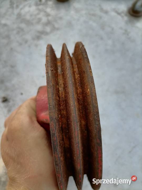 Koło pasowe napędu pompy hydraulicznej Łomża sprzedam