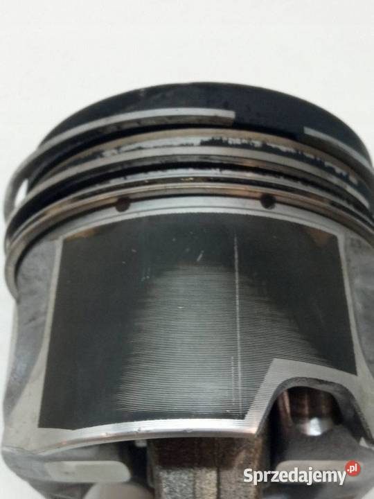 TŁOK KORBOWÓD 83L82 30 TDI Audi A4 IV 20082015