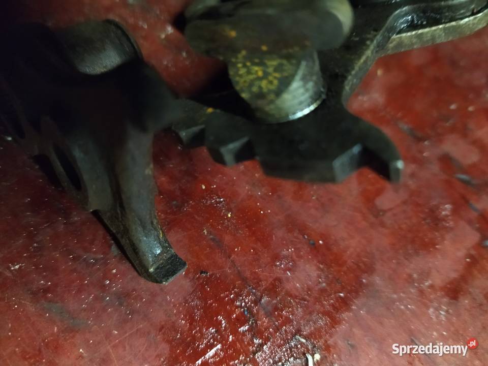 Pazur i zmieniacza biegów WSK WFM SHL Nowy Tłuszcz