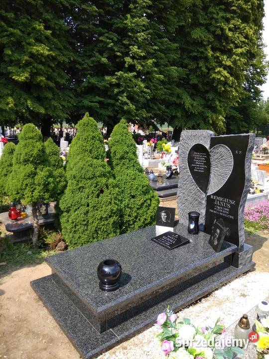 Nagrobki Blaty kuchenne i Łazienkowe Schody śląskie