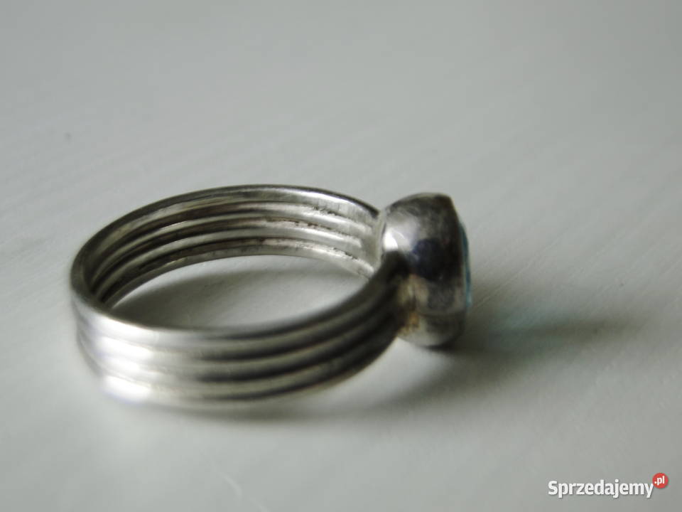 Cudny pierścionek srebro 925 i lazurowa cyrkonia Warszawa sprzedam