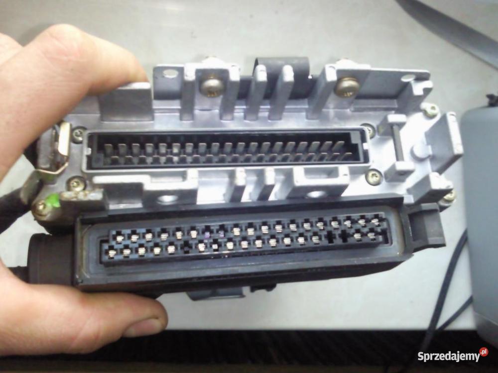 Audi 80 B4 20 ABK komputer sterownik silnikakabl Skarlin