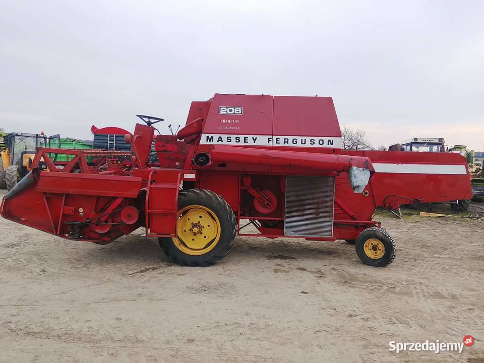 Kombajn zbożowy Massey Ferguson 206 w oryginale Maszyny rolnicze Skaryszew