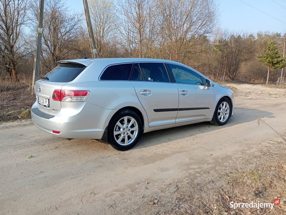 Toyota Avensis t27 salon polska Avensis warmińsko-mazurskie Olsztyn