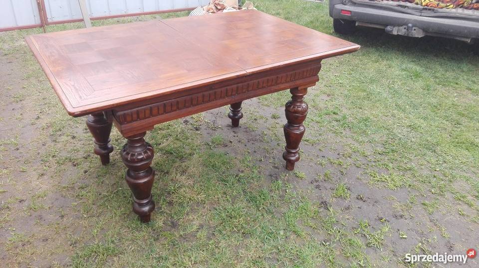Polski stół eklektyczny mazowieckie