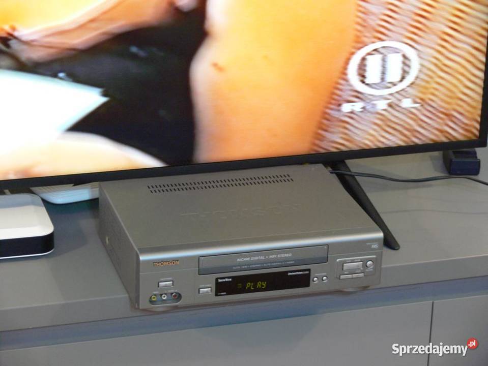 Magnetowid Thomson VTH6220 stereo sprawny Jasło