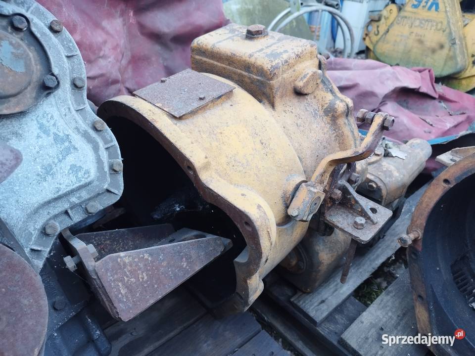 Pompa hydrauliczna z obudową sprzęgła do UDS Dąbrowa Górnicza sprzedam