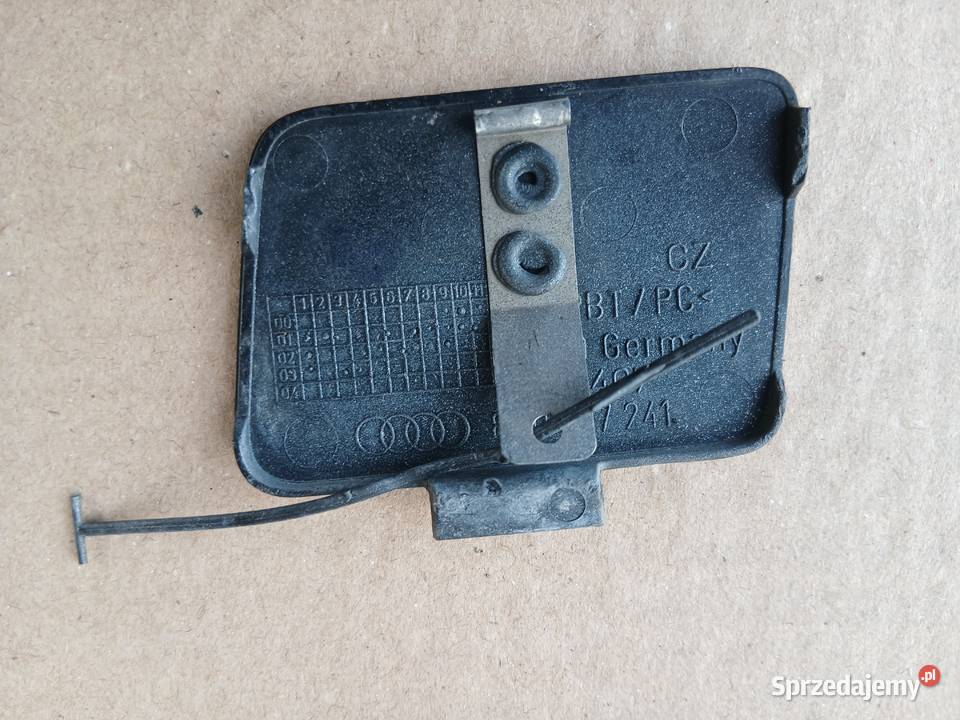 LY7W Audi A4 B6 zaślepka haka holowniczego Szczerbice