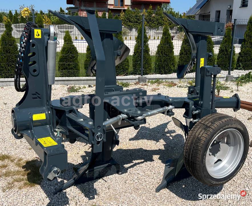 Pług Obrotowy 2 nieuszkodzony Pługi Września