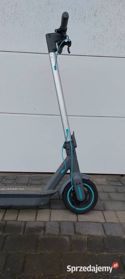 Hulajnoga Motus Scooty 10 2022r uszkodzona mazowieckie Serock
