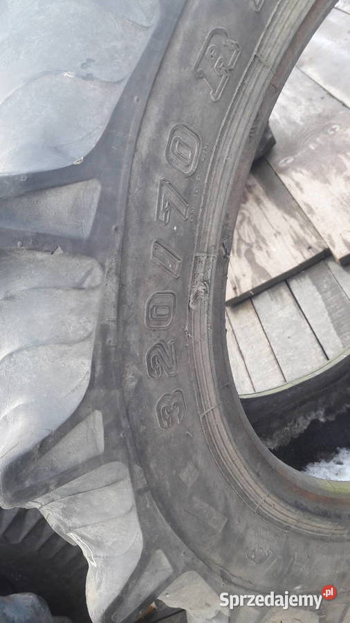 Posiadam na sprzedaż oponę 320 x 70 r 24 Opony rolnicze Bochnia