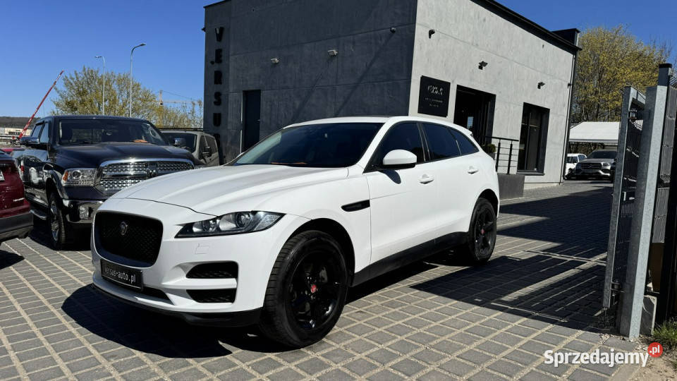 Jaguar FPACE 20 4WD 296 Pakiet black Skóry wielofunkcyjna kierownica Gdynia