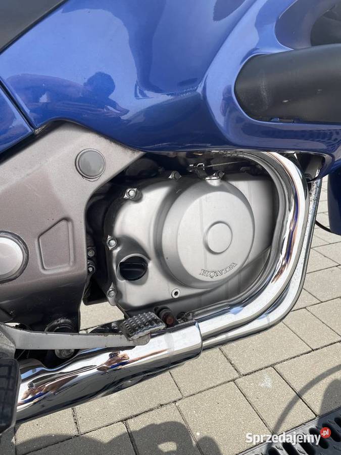 Honda Deauville NTV650 Chybie