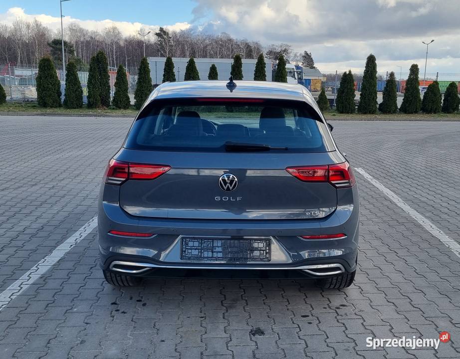 Volkswagen Golf LIFE eTsi DSG 10 przebiegu VAT marża