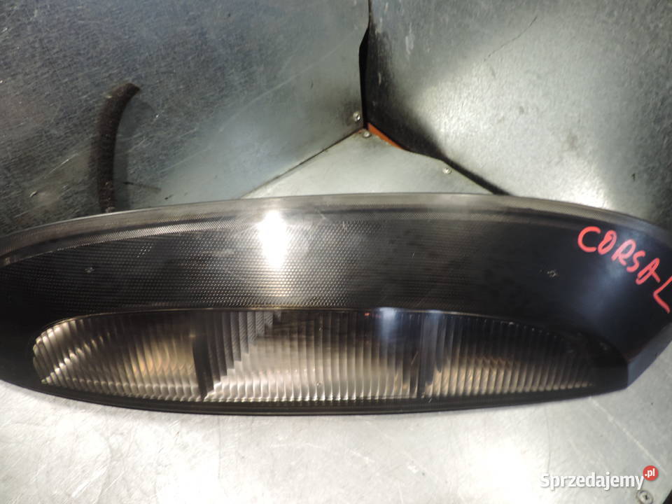 LAMPA LEWA TYLNA OPEL CORSA C Rok produkcji 2004