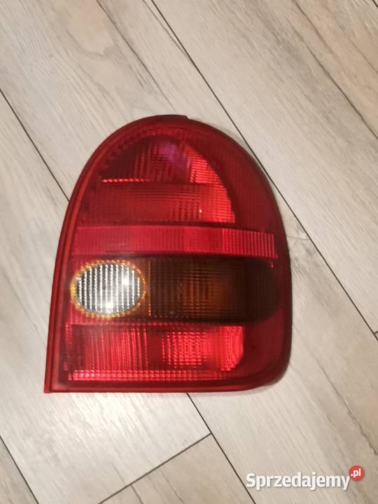 OPEL CORSA B 9700 PRAWA LAMPA TYŁ GM 45022 Międzychód