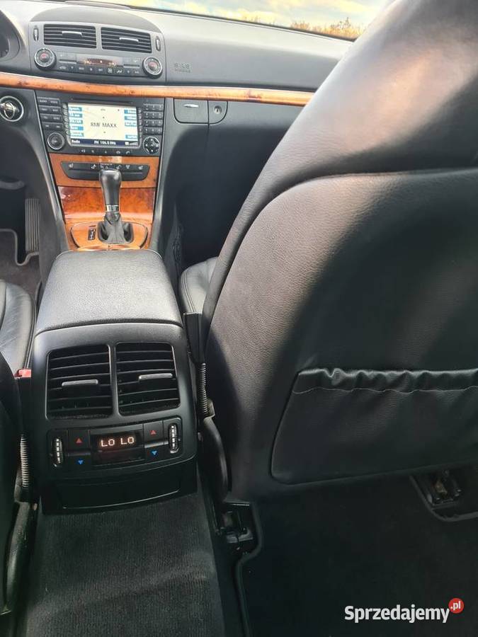 Piękny w211 z najlepszym silnikiem 230000km Ostrowiec Świętokrzyski