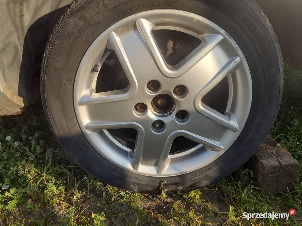 Felgi 16 VW Sharan Koła i felgi Zaduszniki