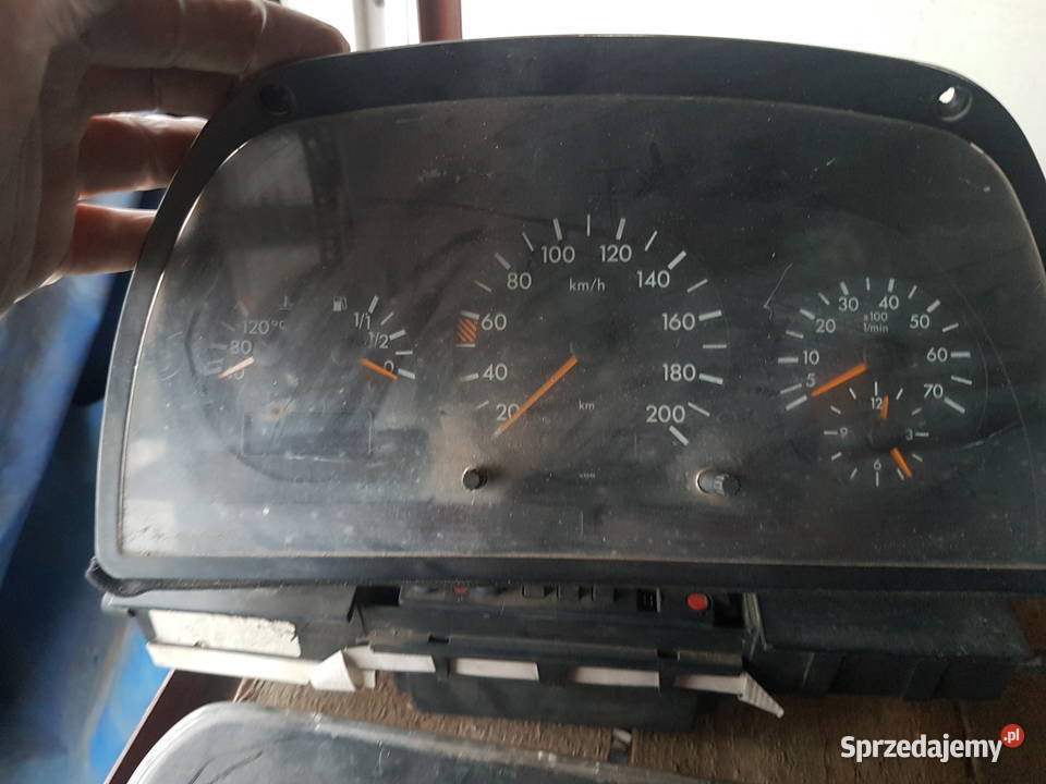 MERCEDES C KLASA W202 20 DIESEL LICZNIK ZEGAR Turkowice