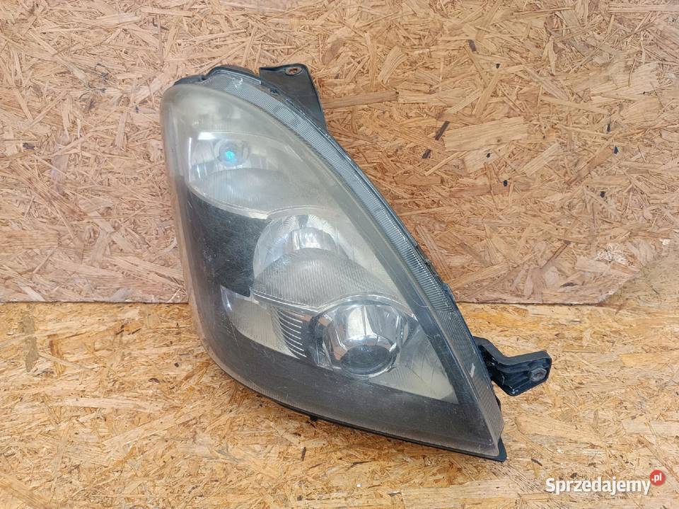 LAMPA PRAWY PRZÓD EU REFLEKTOR 69500010 IVECO osobowe Nowy Tomyśl
