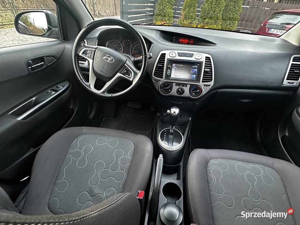Hyundai i20Pełny Automat 10 lat jedną automatyczna Nowa Iwiczna sprzedam
