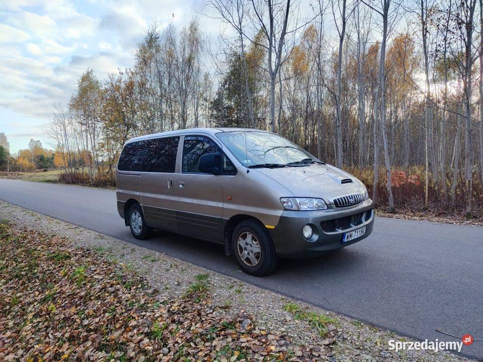 H1 Starex 25td Sattelite 7 osobowy Halinów