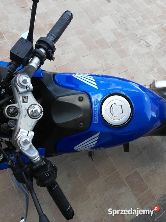 Honda cbr 12550 Pewny sprzęt motocyklisty Honda Bądkowo