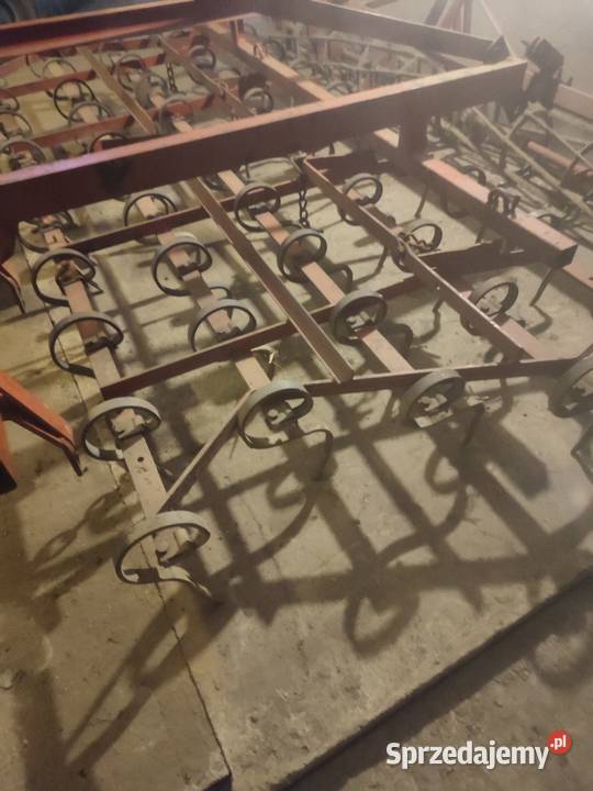 Sprzedam agregat uprawowy 28 z jednym wałkiem Agregaty Toszek