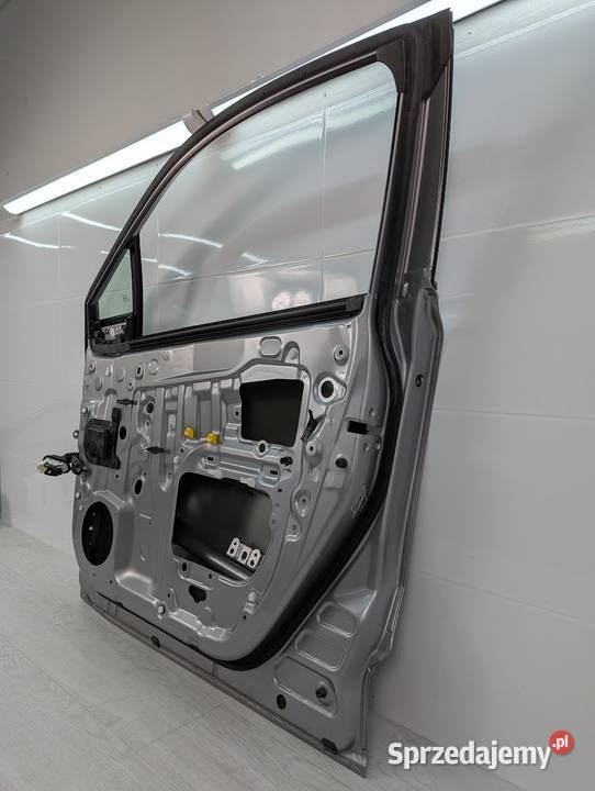 DRZWI PRAWY PRZÓD TOYOTA CHR 67001F4010 Białystok