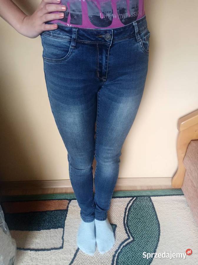 Sprzedam ciemne wygodne jeansy Moda i Styl Łódź