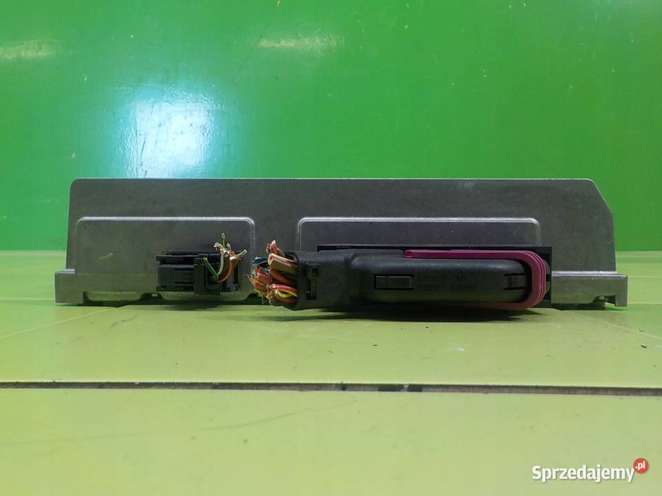 AUDI A5 8T 09r COUPE 2D wzmacniacz 8T0035223AJ mazowieckie Suków