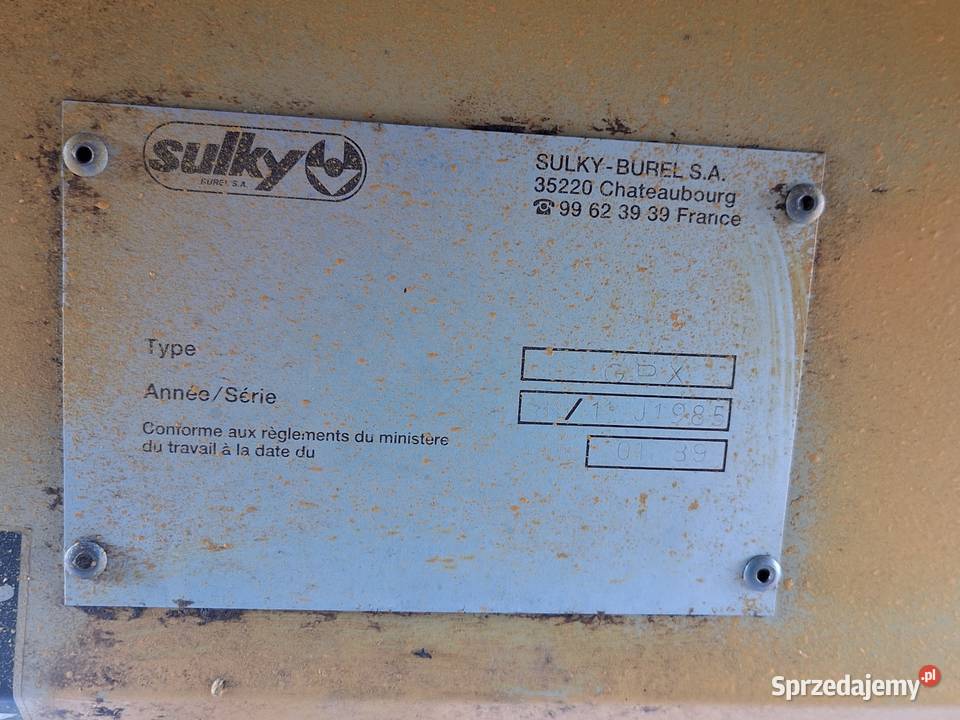 Rozsiewacz nawozów sulky dpx 1503 15 tony Chełmce