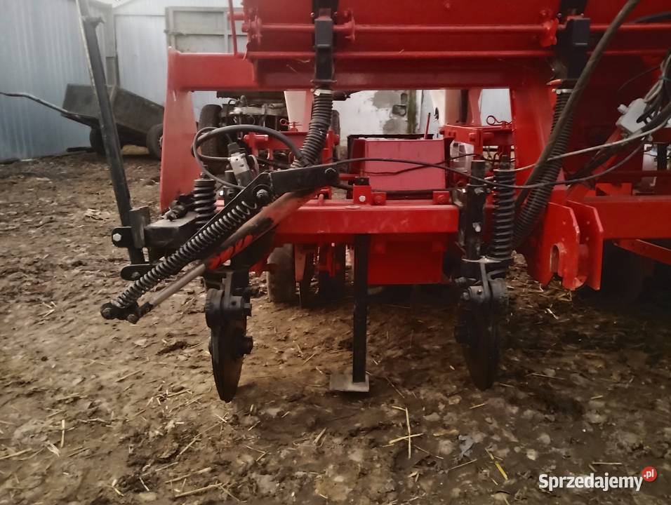 Sprzedam siewnik talerzowy Becker do kukurydzy