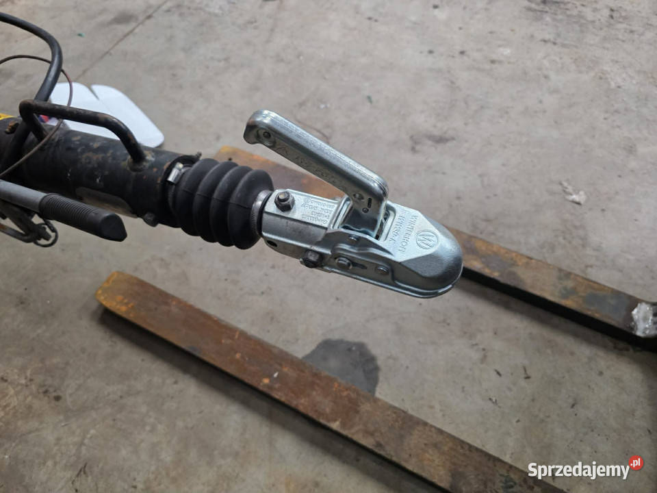 Kompresor śrubowy Atlas Copco XAS 90 Owczary sprzedam