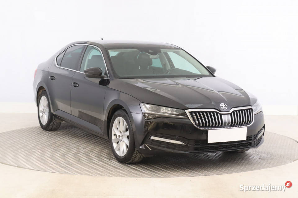 Skoda Superb 20 TSI Rok produkcji 2021