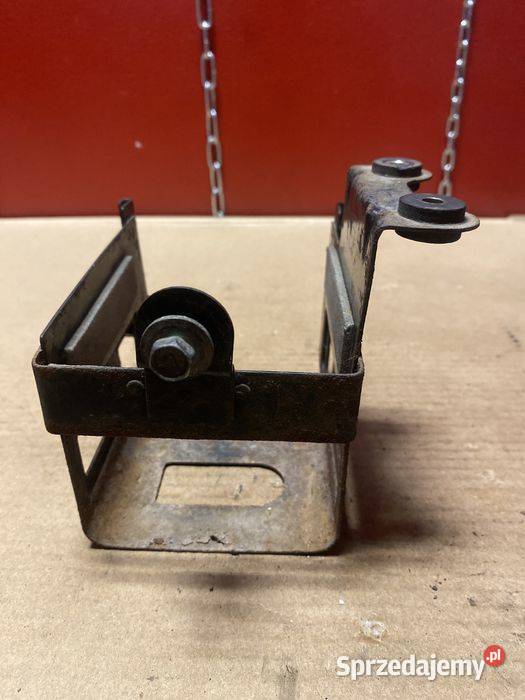 Suzuki GSX 250 E obudowa mocowanie akumulatora Pozostałe Poznań sprzedam