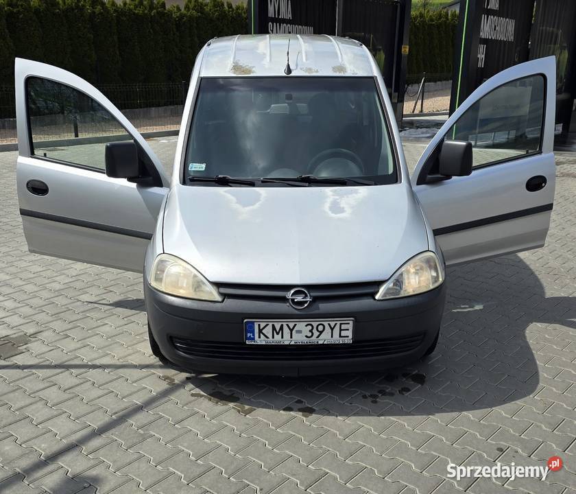 Opel Combo C 17 CDTI 100 2007r przyciemniane szyby Combo
