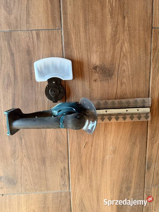 Zestaw Makita wkrętarka x2 dmuchawa nożyce do