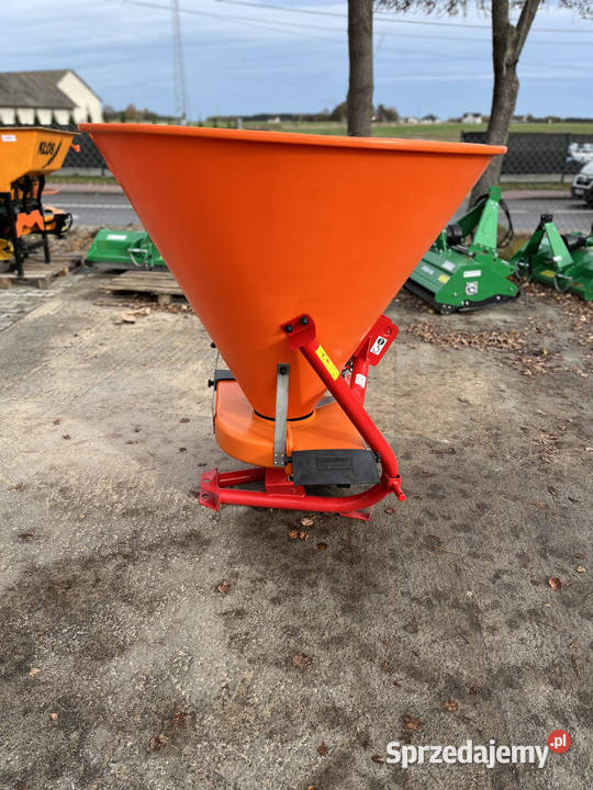 Rozsiewacz lejek sadowniczy 500 Dexwall Nowodwór